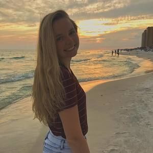 Meet your Posher, Savannah